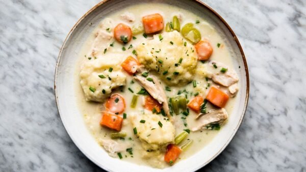 Secrets to Fluffy, From-Scratch Chicken and Dumplings