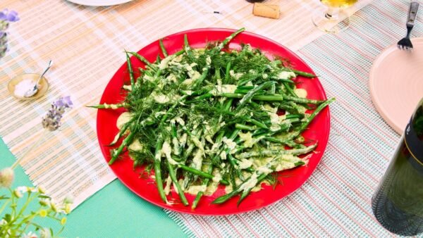 Samin Nosrat’s ‘Failed’ Ranch Made the Best Green Beans