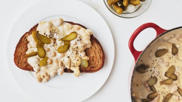 Upgrade Canned Beans with This Easy Cheesy Fondue Trick