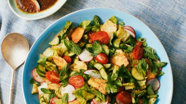 Master the Ultimate Lemon-Sumac Fattoush Salad