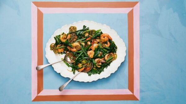Master 10-Minute Garlic Chive Shrimp Stir-Fry